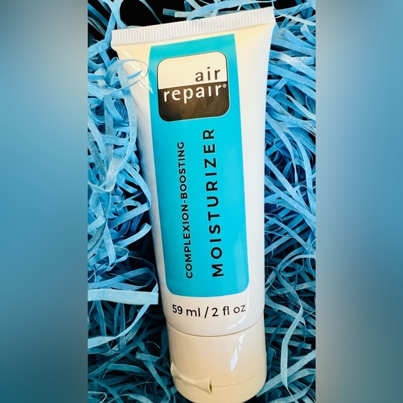 New Air Repair Skincare Complexion-Boosting Moisturizer Full-size - Picture 9 of 10
